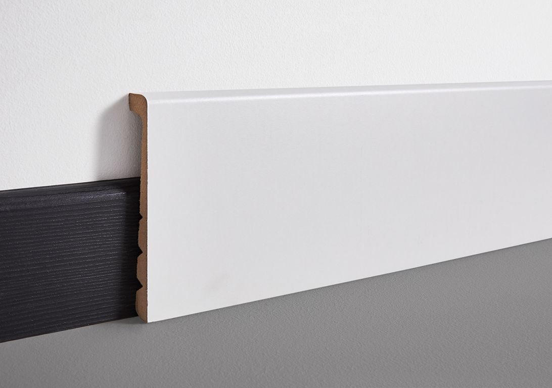 Sur-plinthe universelle, à peindre , Mdf, décor Uni blanc, h.13.00 x L. 220.00 cm