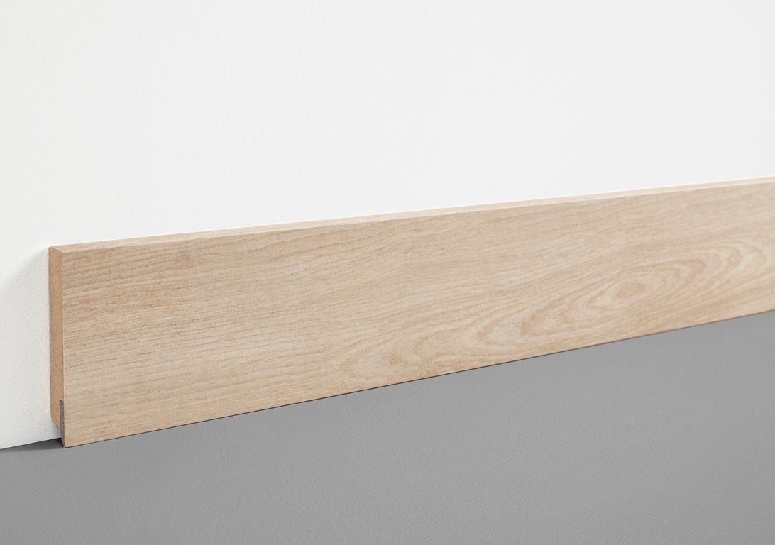 Plinthe  , Mdf, décor Bois marron clair, h.7.80 x L. 200.00 cm