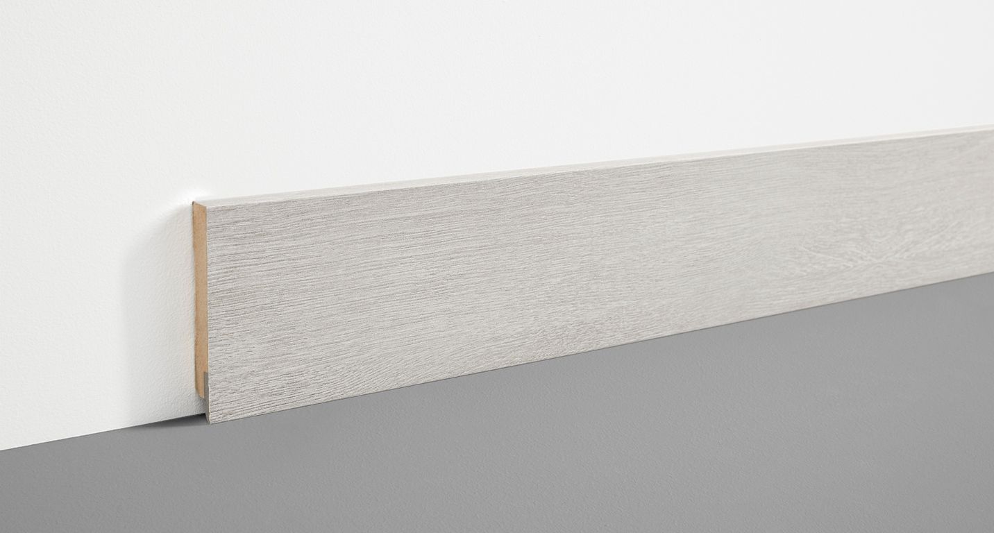 Plinthe  , Mdf, décor Bois gris, h.7.80 x L. 200.00 cm