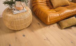 Parquet contrecollé CARCASSONE 200 CHENE AUTHENTIQUE, chêne naturel, verni, larg. 20.00 cm