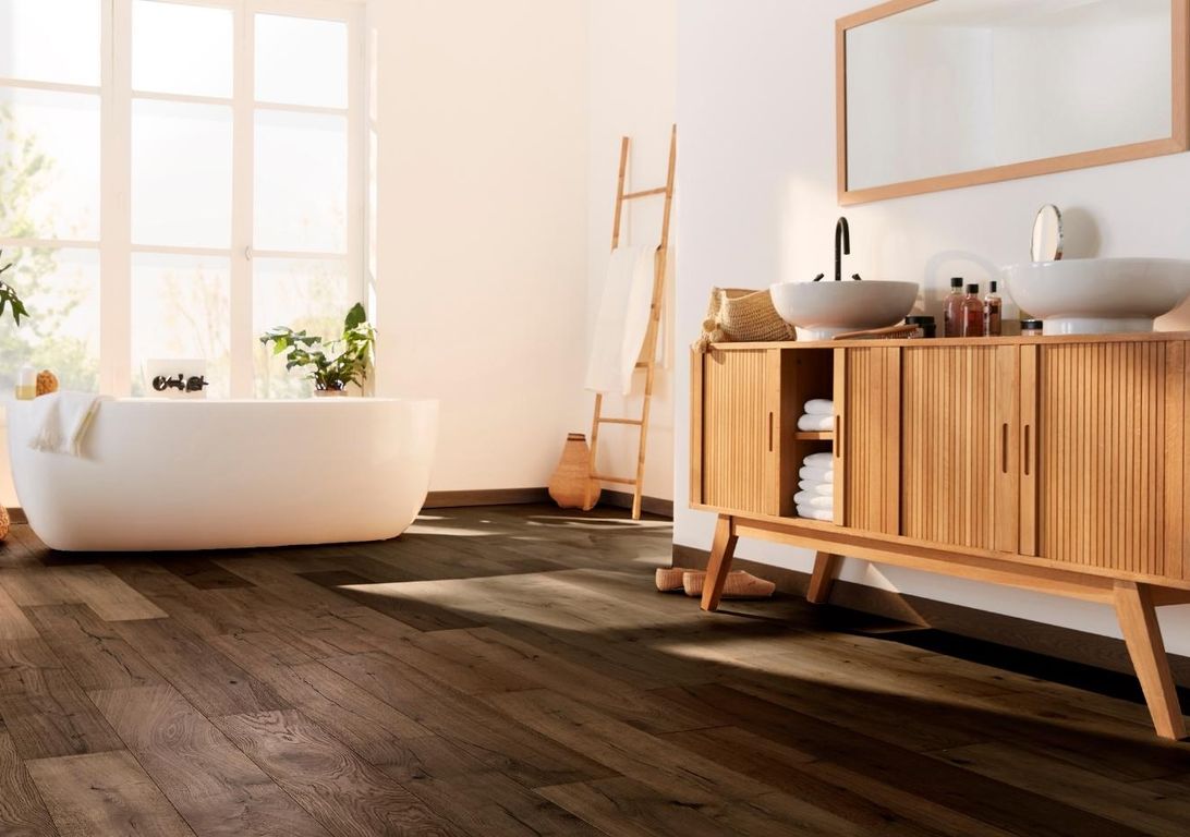 Revêtement sol bois WOOD & STONE CHENE VINTAGE, chêne marron moyen, verni, larg. 19.00 cm