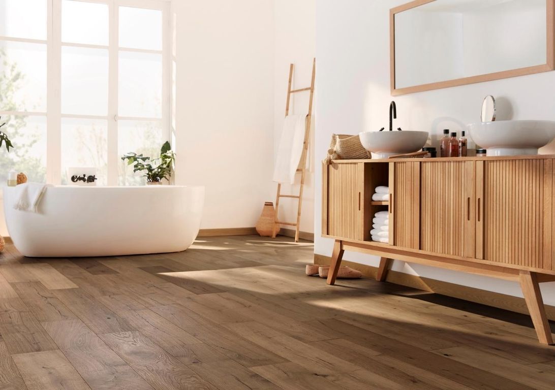 Revêtement sol bois WOOD & STONE CHENE VINTAGE, chêne marron foncé, verni, larg. 19.00 cm