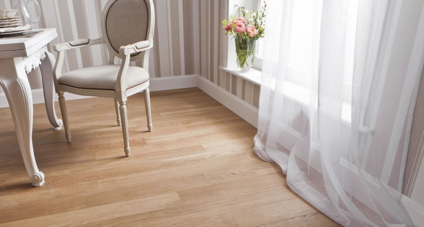 Parquet contrecollé EMPIRE 130 CHENE COURANT, chêne miel, verni, larg. 13.00 cm