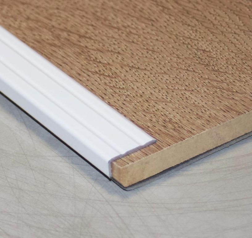 Profilé d'arrêt CORNIERE ADH 8710 , aluminium, décor aluminium blanc, l.2.50 x L. 270.00 cm