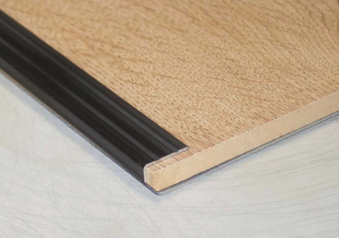 Profilé d'arrêt CORNIERE ADH 8710 , aluminium, décor aluminium noir, l.2.50 x L. 270.00 cm