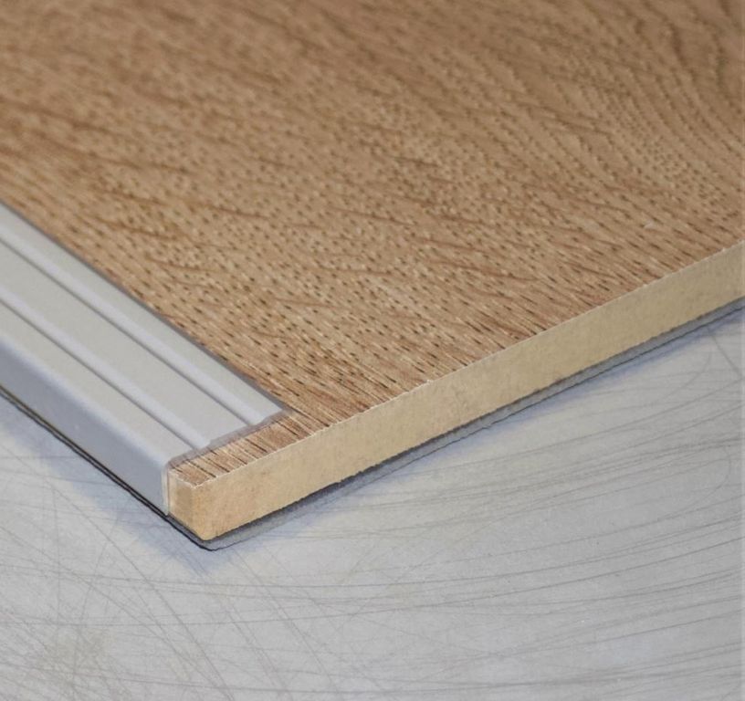 Profilé d'arrêt CORNIERE ADH 8710 , aluminium, décor aluminium, l.2.50 x L. 270.00 cm