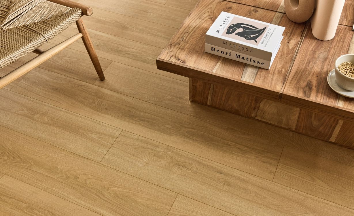 Sol stratifié EASYLIFE 8 MM HYDRO Easylife, aspect Bois chêne doré, lame 19.20 x 128.50 cm