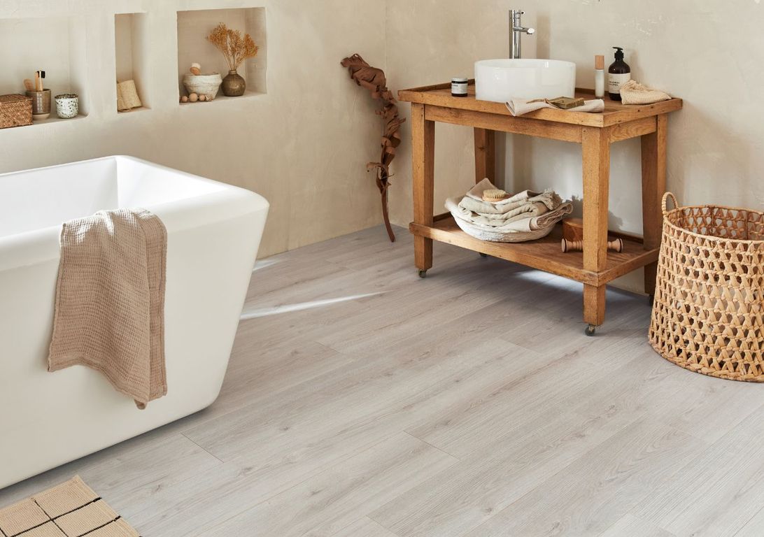 Sol stratifié AUTHENTIC 2 Easylife, aspect Bois blanchi, lame 19.30 x 138.30 cm