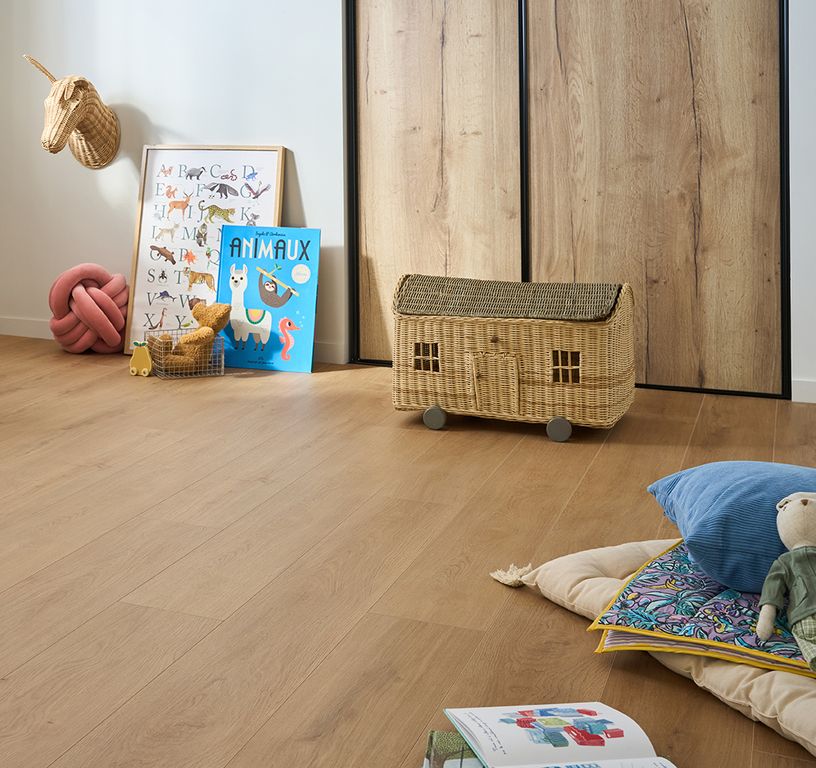 Sol stratifié ESSENTIEL 2 Easylife, aspect Bois chêne clair, lame 19.30 x 138.00 cm