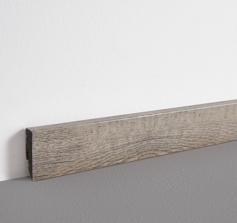 Plinthe  , PVC, décor Bois chêne gris cendré, h.5.00 x L. 240.00 cm