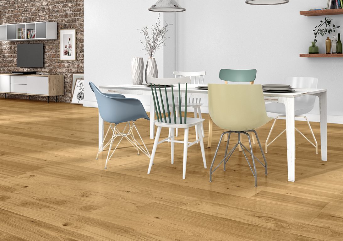 Parquet contrecollé MAJESTE 184 CHENE AUTHENTIQUE, chêne marron moyen, verni, larg. 18.40 cm