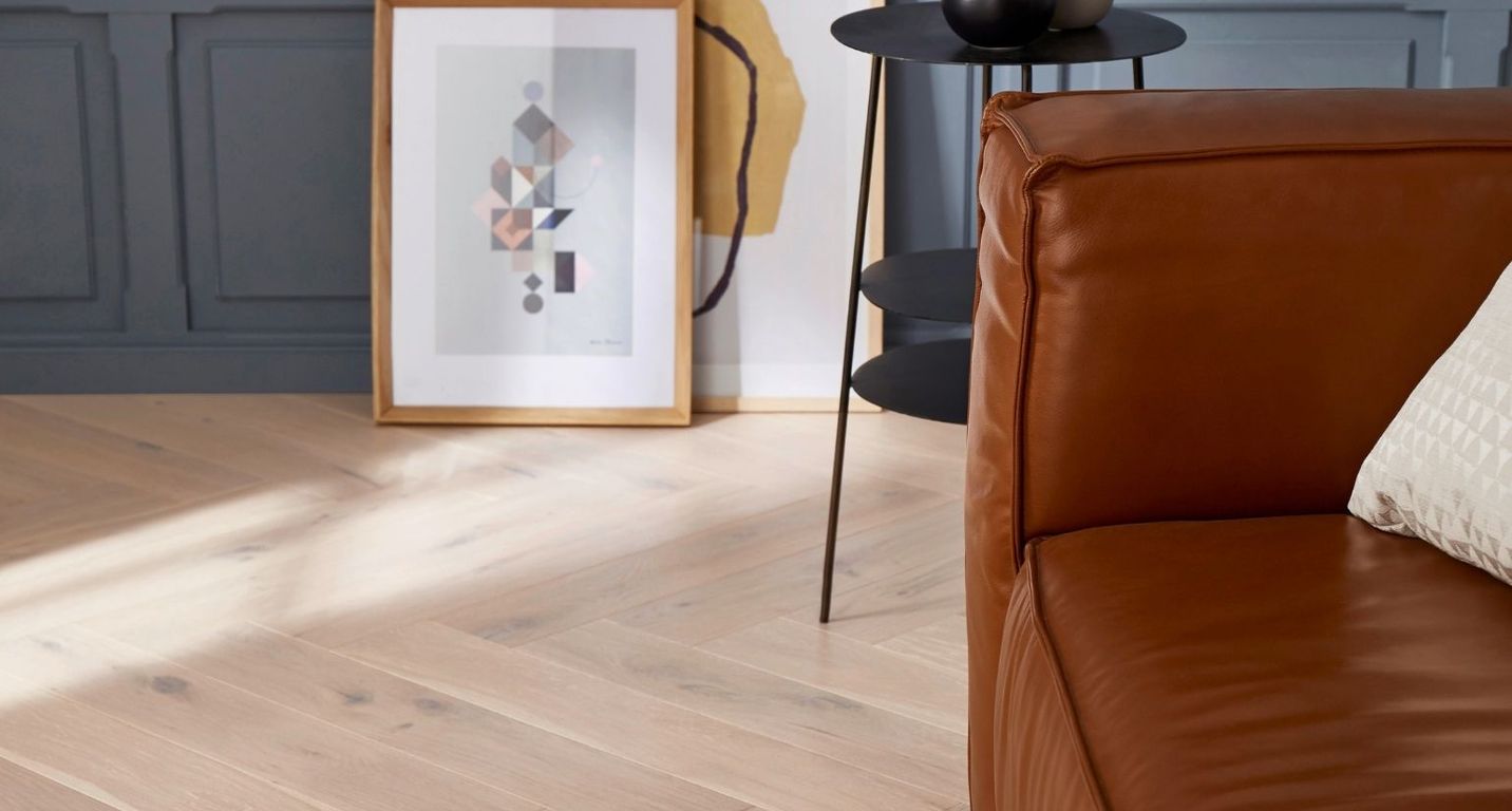 Parquet contrecollé CHAMBORD 130 CHENE AUTHENTIQUE new clic, chêne blanc, verni, larg. 13.00 cm