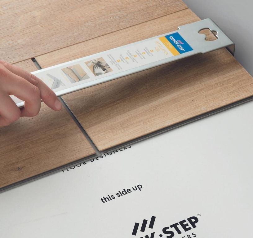 Outil de pose pour lames vinyles Quik step