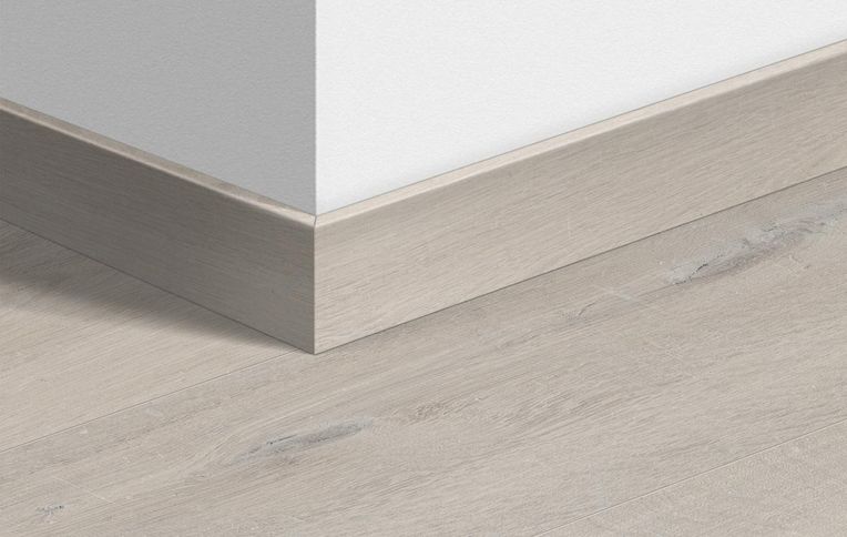 Plinthe Quick Step, Mdf, décor Bois coton blanc, h.5.80 x L. 240.00 cm