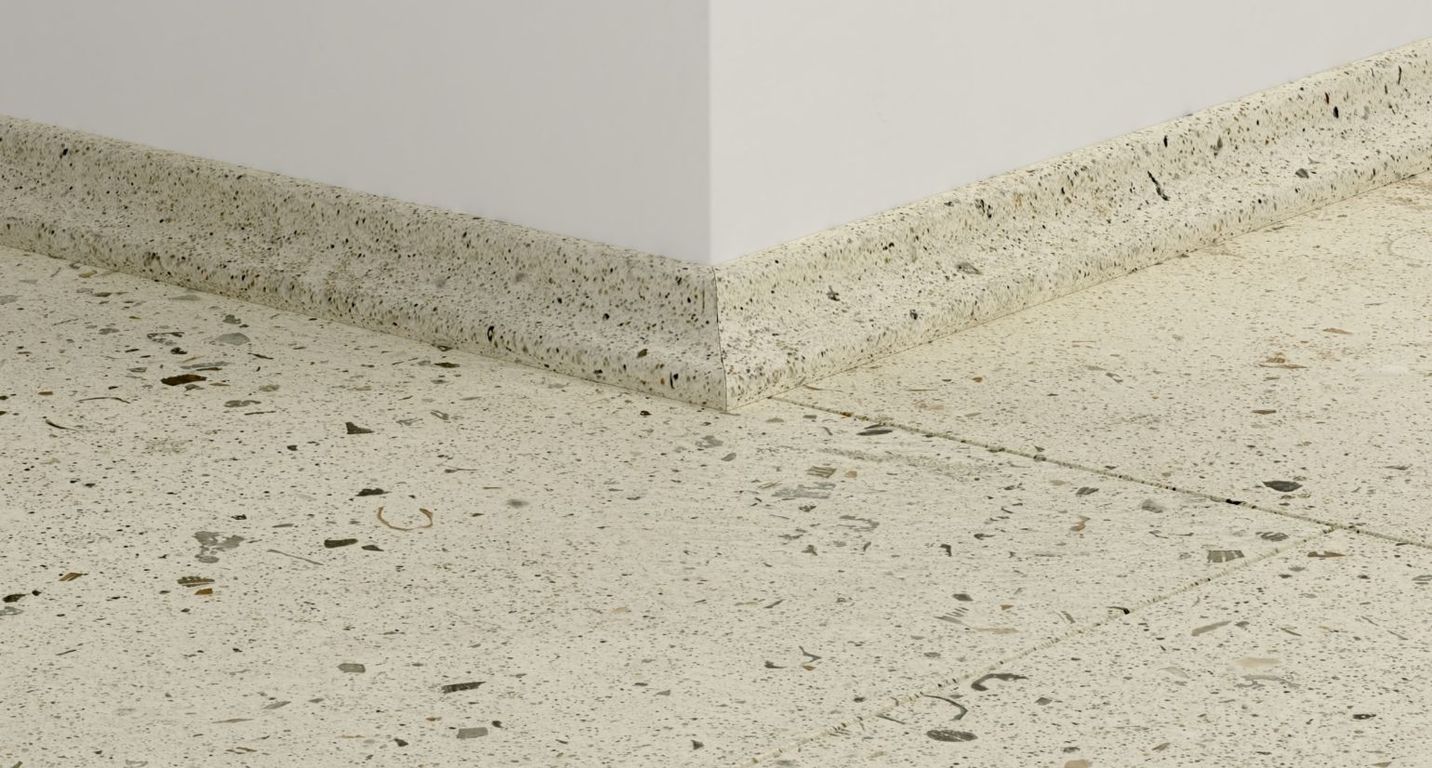 Moulure  Quick Step, PVC, décor Béton gris, h.1.70 x L. 240.00 cm