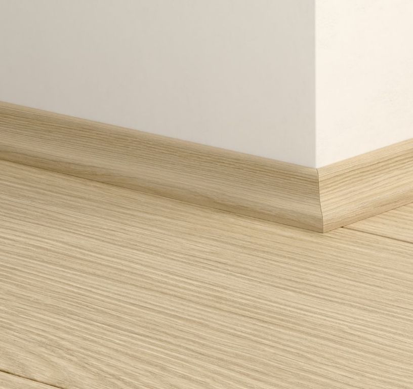 Moulure  Quick Step, PVC, décor Bois naturel clair, h.1.70 x L. 240.00 cm