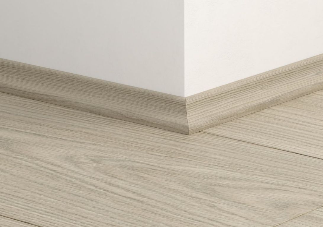 Moulure  Quick Step, PVC, décor Bois naturel clair, h.1.70 x L. 240.00 cm