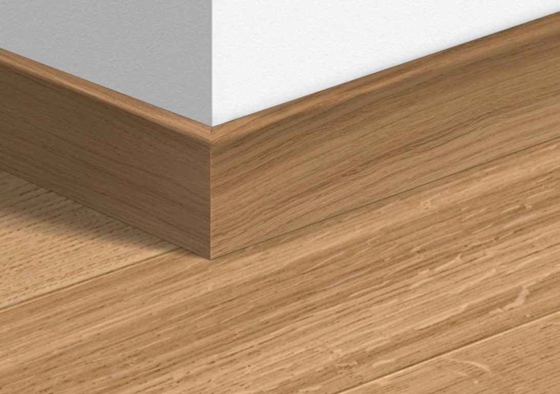 Plinthe  Quick Step, Mdf placage bois, décor Bois naturel extra mat, h.8.00 x L. 240.00 cm