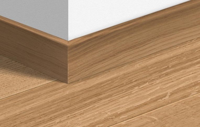 Plinthe Quick Step, Mdf placage bois, décor Bois naturel extra mat, h.8.00 x L. 240.00 cm