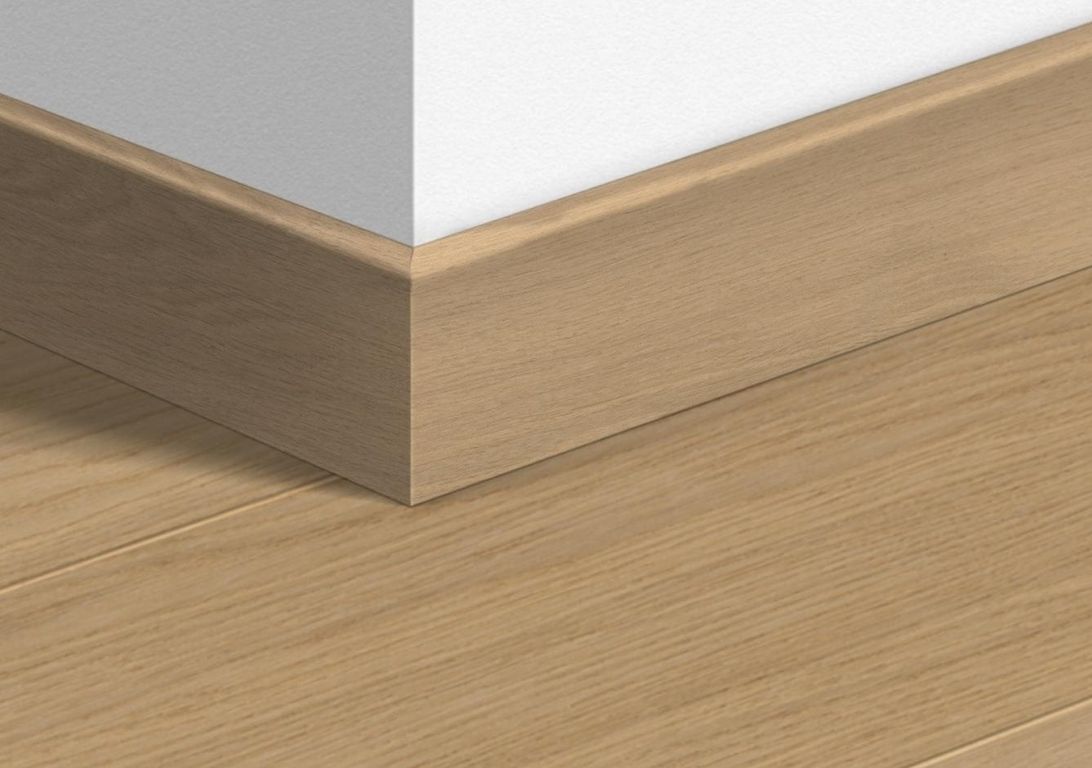 Plinthe  Quick Step, Mdf placage bois, décor Bois désert extra mat, h.8.00 x L. 240.00 cm