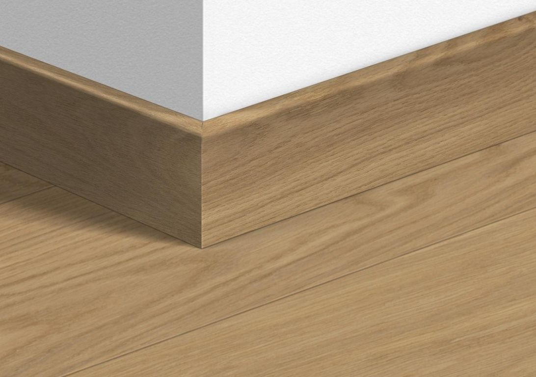 Plinthe  Quick Step, Mdf placage bois, décor Bois pur extra mat, h.8.00 x L. 240.00 cm