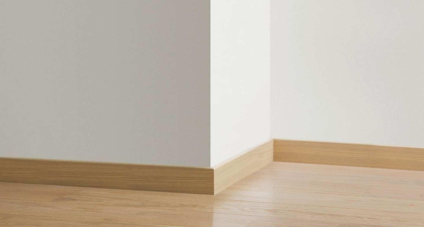 Plinthe  Quick Step, Mdf placage bois, décor Bois gris extra mat, h.8.00 x L. 240.00 cm