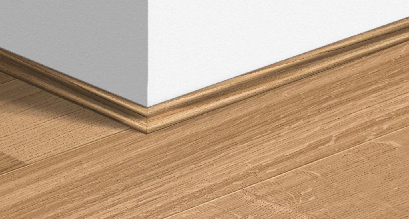 Contre-plinthe  Quick Step, Mdf placage bois, décor Bois naturel extra mat, h.1.70 x L. 240.00 cm