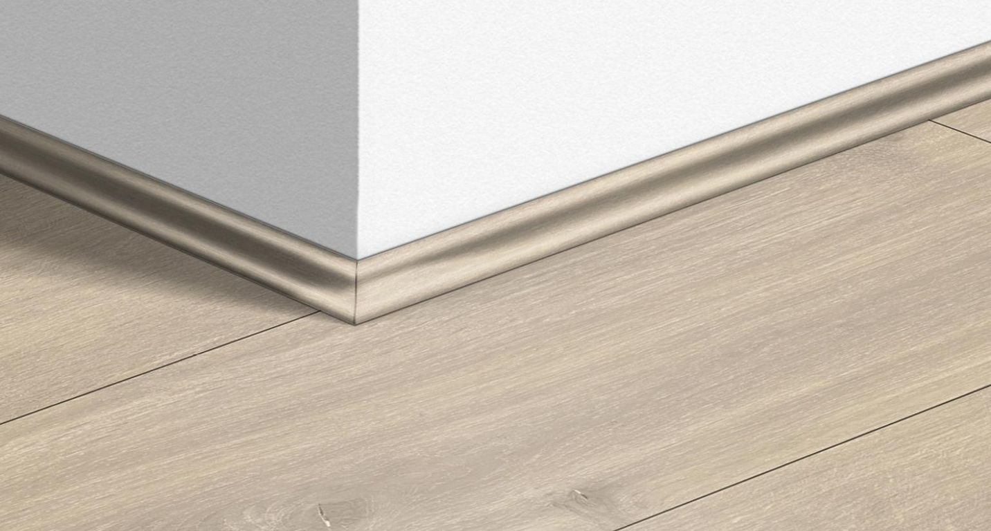 Quart de rond  Quick Step, Mdf, décor Bois chêne beige clair, h.1.70 x L. 240.00 cm