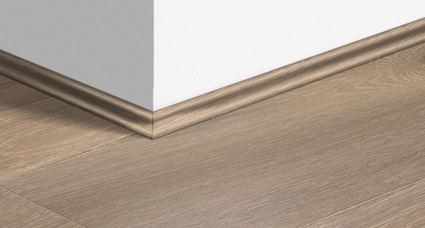 Quart de rond  Quick Step, Mdf, décor Bois chêne marron clair, h.1.70 x L. 240.00 cm