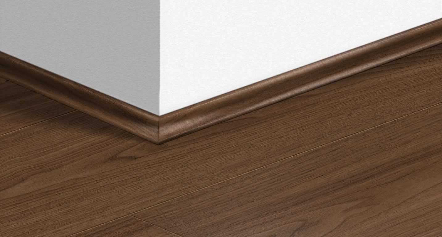 Quart de rond  Quick Step, Mdf, décor Bois noyer chic, h.1.70 x L. 240.00 cm