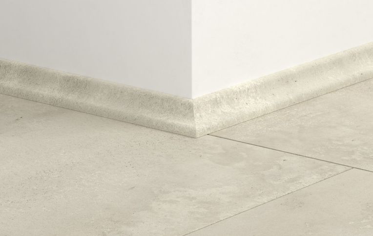 Quart de rond Quick Step, Mdf, décor Béton gris clair, h.1.70 x L. 240.00 cm