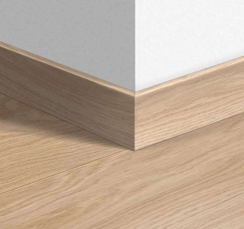 Plinthe  Quick Step, Mdf, décor Bois verni blanc, h.5.80 x L. 240.00 cm