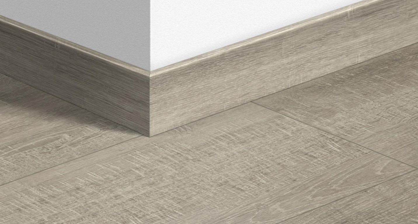 Plinthe  Quick Step, Mdf, décor Bois raboté gris mono, h.5.80 x L. 240.00 cm