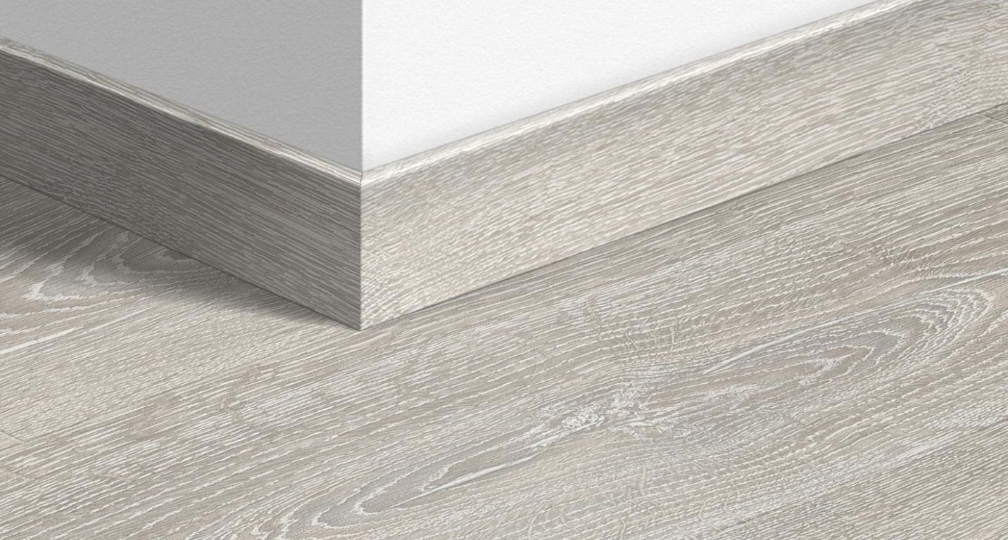 Plinthe  Quick Step, Mdf, décor Bois chene patine gris, h.5.80 x L. 240.00 cm