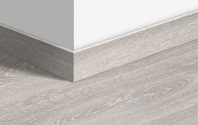 Plinthe Quick Step, Mdf, décor Bois chene patine gris, h.5.80 x L. 240.00 cm