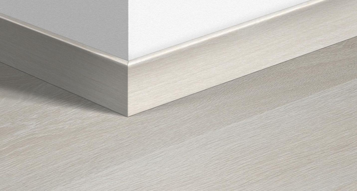 Plinthe  Quick Step, Mdf, décor Bois chene patr gris clair, h.5.80 x L. 240.00 cm