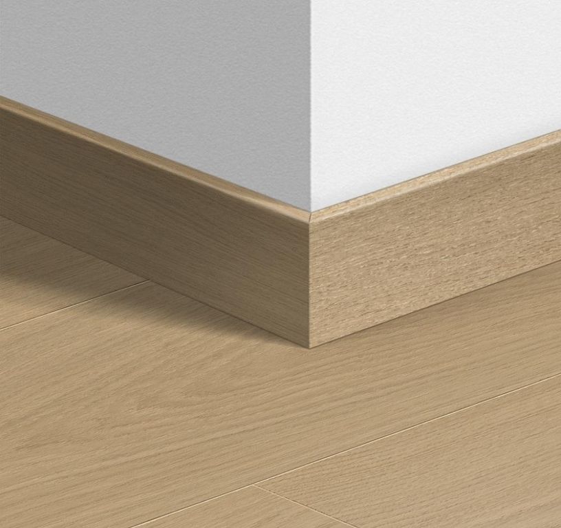 Plinthe pour sols stratifiés Quick Step, Mdf, décor Bois chene vernis beige, h.5.80 x L. 240.00 cm