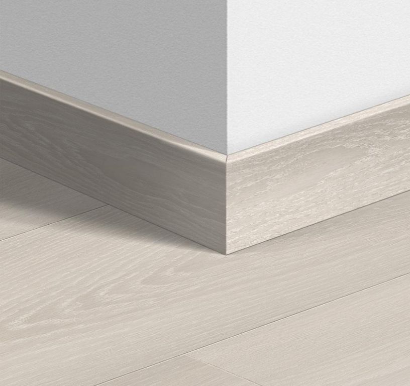 Plinthe pour sols stratifiés Quick Step, Mdf, décor Bois blanc premium, h.5.80 x L. 240.00 cm