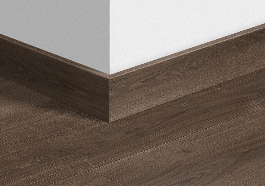 Plinthe pour sols stratifiés Quick Step, Mdf, décor Bois brun brossé, h.5.80 x L. 240.00 cm