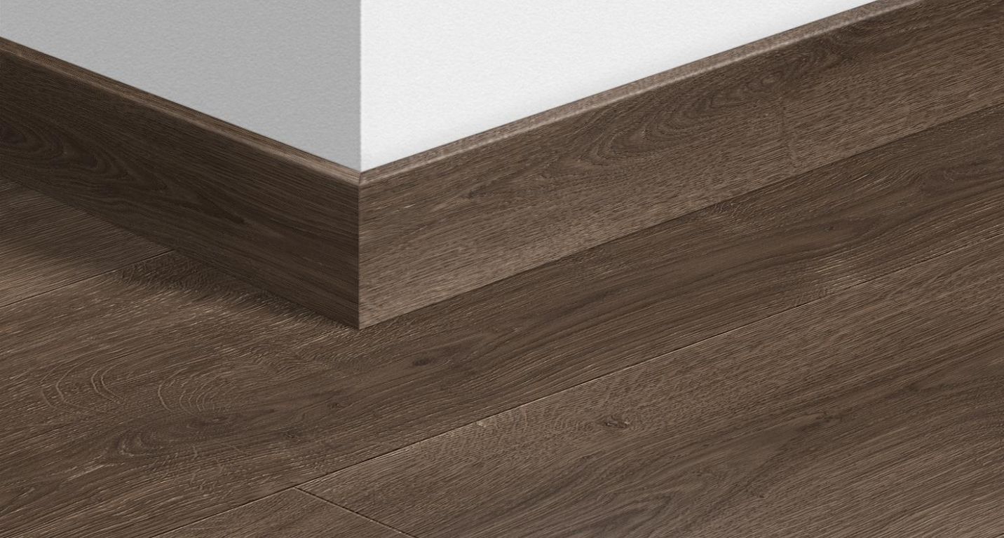 Plinthe pour sols stratifiés Quick Step, Mdf, décor Bois brun brossé, h.5.80 x L. 240.00 cm