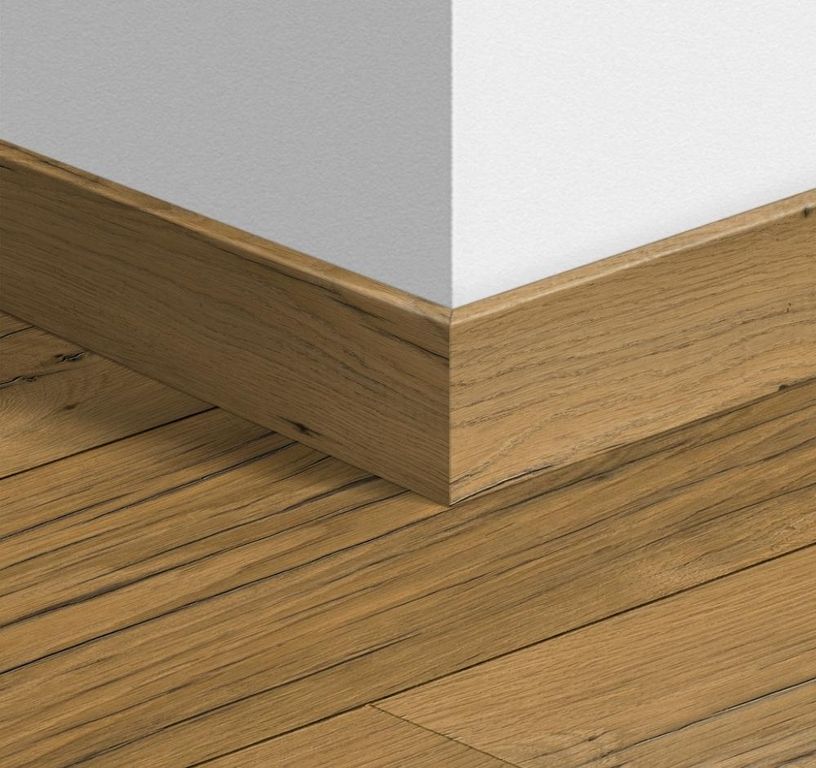 Plinthe pour sols stratifiés Quick Step, Mdf, décor Bois nature gercé, h.5.80 x L. 240.00 cm