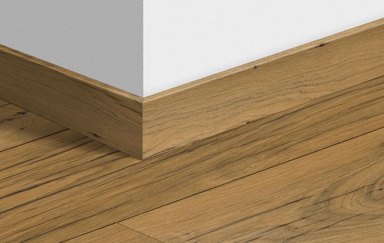 Plinthe pour sols stratifiés Quick Step, Mdf, décor Bois nature gercé, h.5.80 x L. 240.00 cm