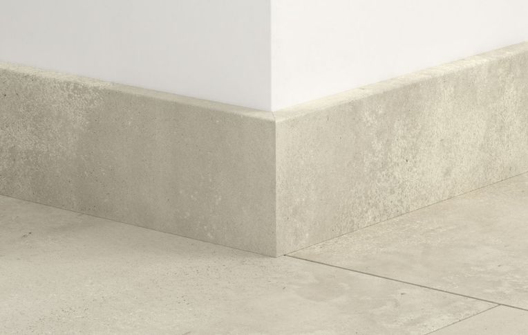 Plinthe pour sols stratifiés Quick Step, Mdf, décor Béton gris clair, h.5.80 x L. 240.00 cm