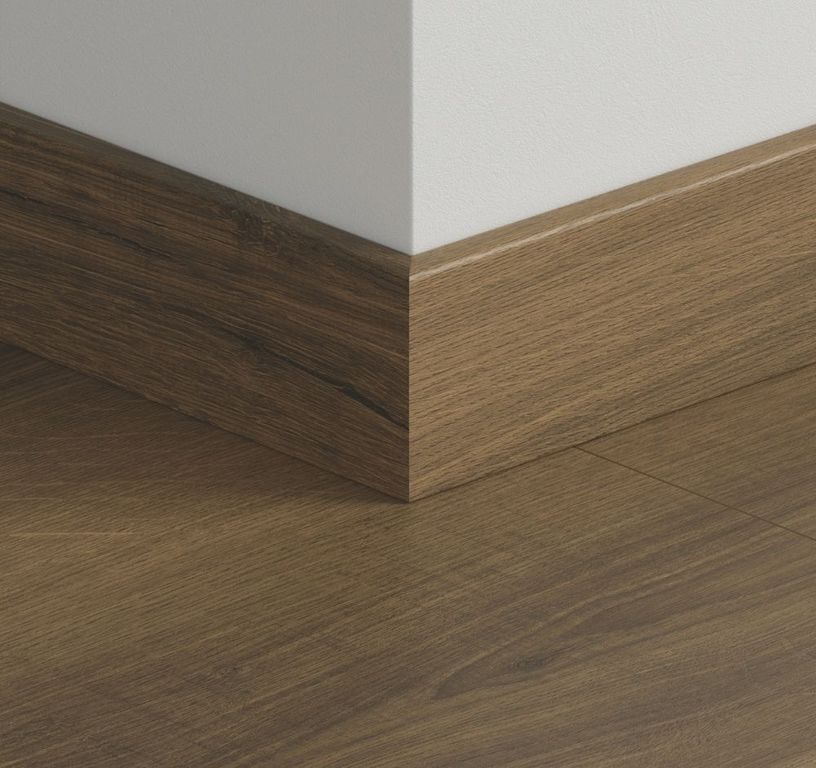 Plinthe pour sols stratifiés Quick Step, Mdf, décor Bois marron, h.5.80 x L. 240.00 cm