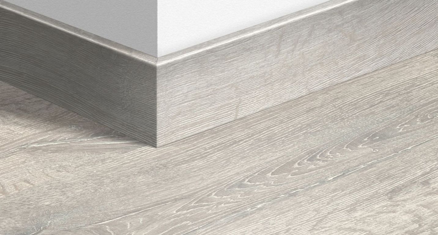 Plinthe  Quick Step, Mdf, décor Bois vieilli patiné blanc, h.7.70 x L. 240.00 cm