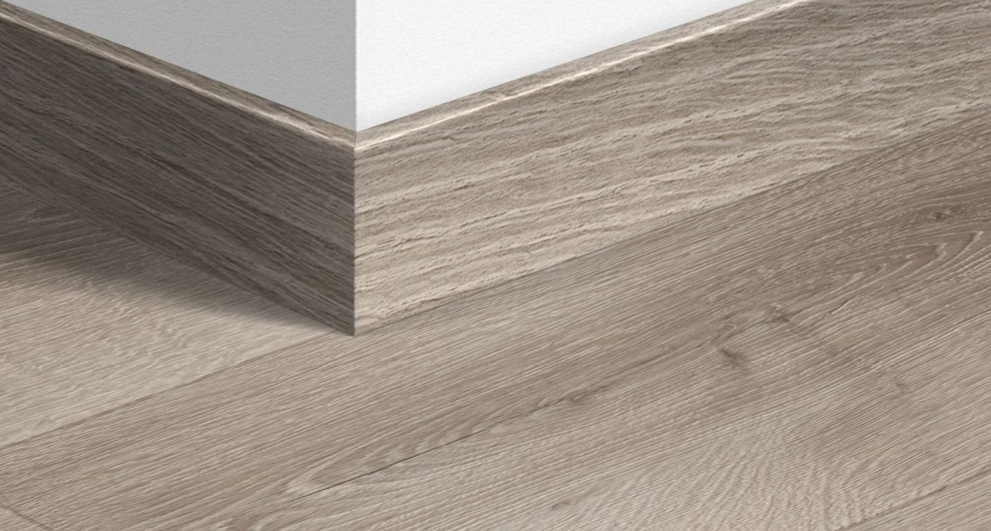 Plinthe  Quick Step, Mdf, décor Bois désert gris brossé, h.7.70 x L. 240.00 cm