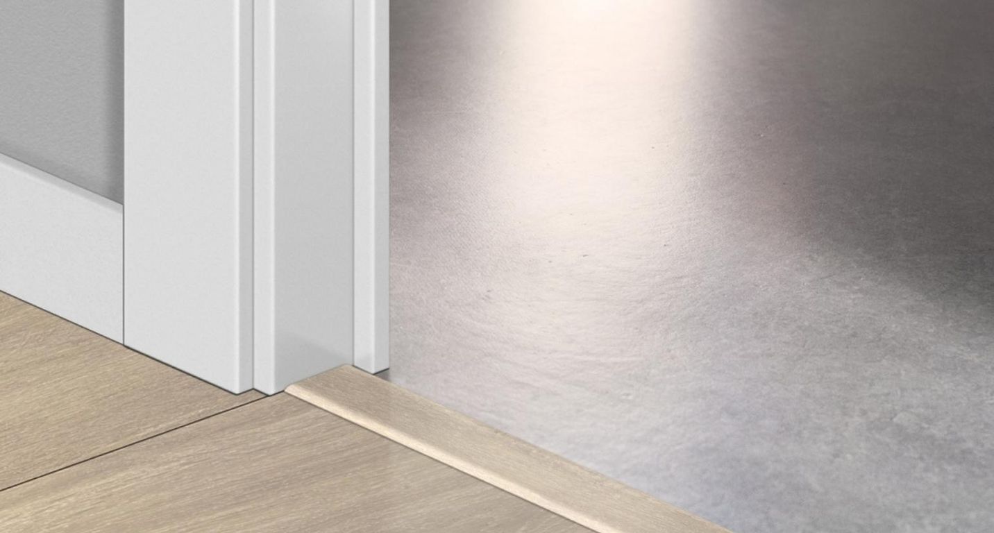 Profilé multi fonction INCIZO STRATIFIE Quick Step, mdf, décor chêne havanna, l.4.80 x L. 215.00 cm