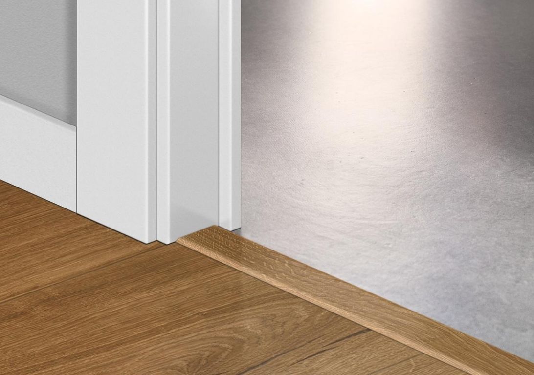 Profilé multi fonction INCIZO STRATIFIE Quick Step, mdf, décor chêne nature, l.4.80 x L. 215.00 cm