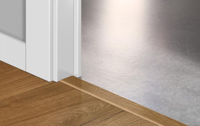 Profilé multi fonction INCIZO STRATIFIE Quick Step, mdf, décor chêne nature, l.4.80 x L. 215.00 cm