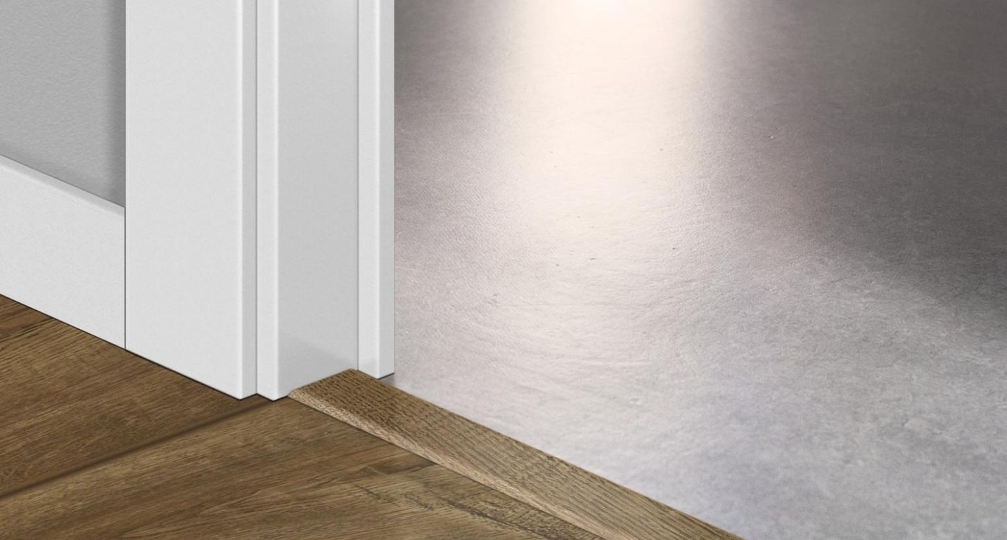 Profilé multi fonction INCIZO STRATIFIE Quick Step, mdf, décor chêne vieilli brun , l.4.80 x L. 215.00 cm